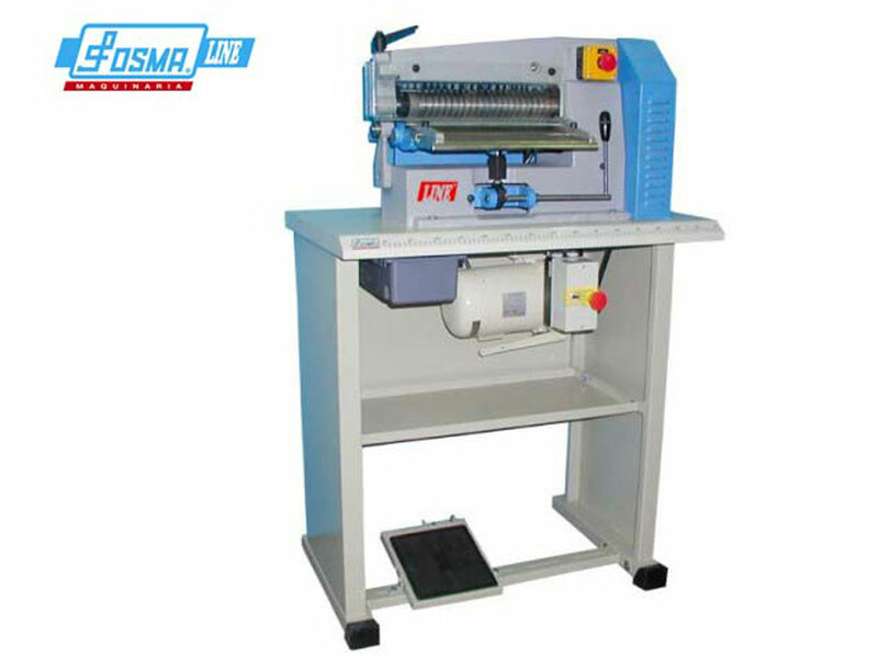 LINE L 300
Maquina de cortar tiras en recto