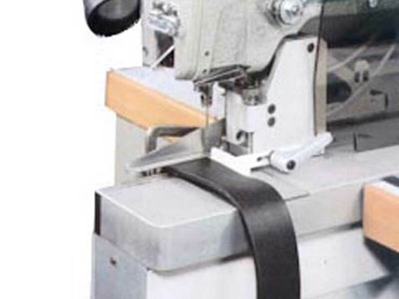 BS 2000
Máquina autómata de coser hebillas.