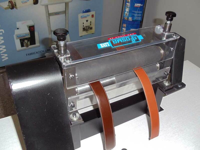 LINE DE CONFORMAR
Máquina de conformar cinturones reversibles y alomados.